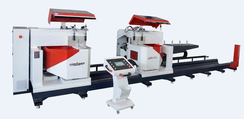 廣東龍邦機械攜新切割設(shè)備亮相fbc展